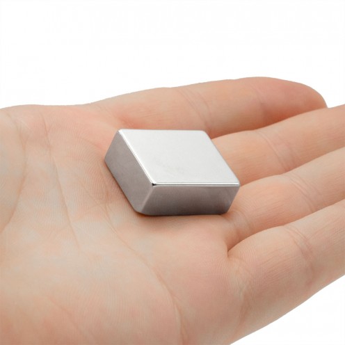 25x20x10 mm N35 Neodymium Magnet 25x20x10 mm N35 Neodymium Magnet