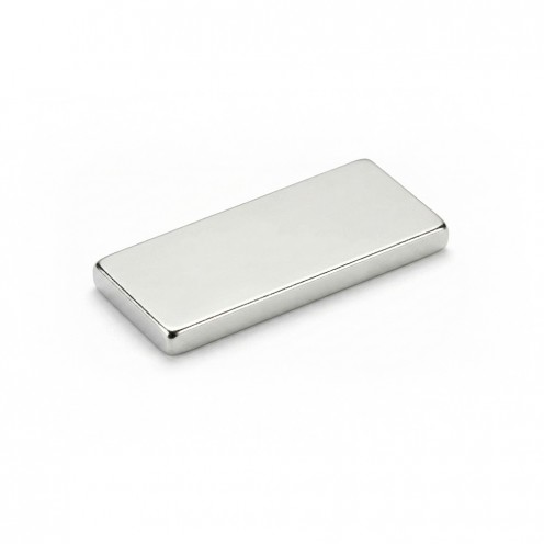 40x15x3 mm N35 Neodyum Mıknatıs (En 40 mm x Boy 15 mm x Kalınlık 3 mm)