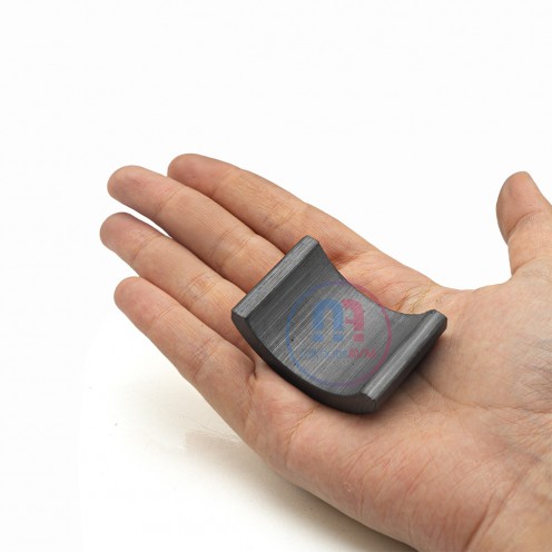 51x35x7,5 mm Ferrit Ark Mıknatıs